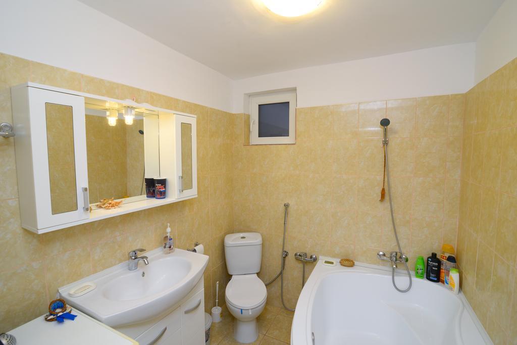 Otopeni Therme Airport Apartment Δωμάτιο φωτογραφία