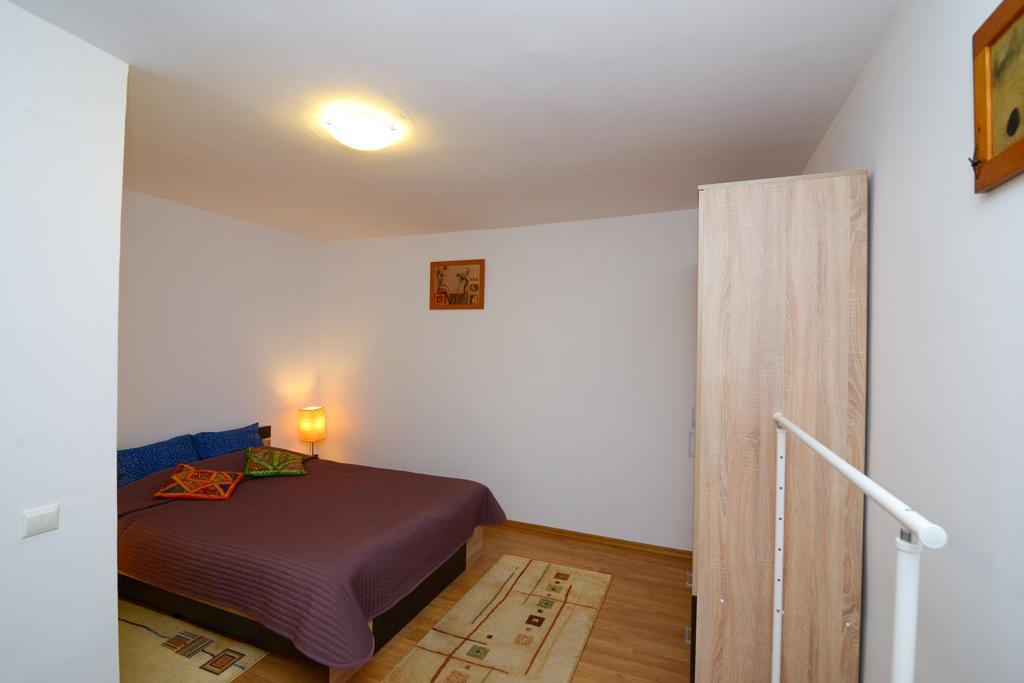 Otopeni Therme Airport Apartment Δωμάτιο φωτογραφία