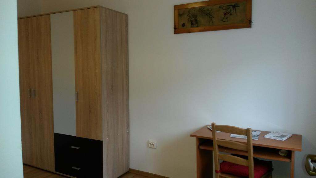Otopeni Therme Airport Apartment Δωμάτιο φωτογραφία